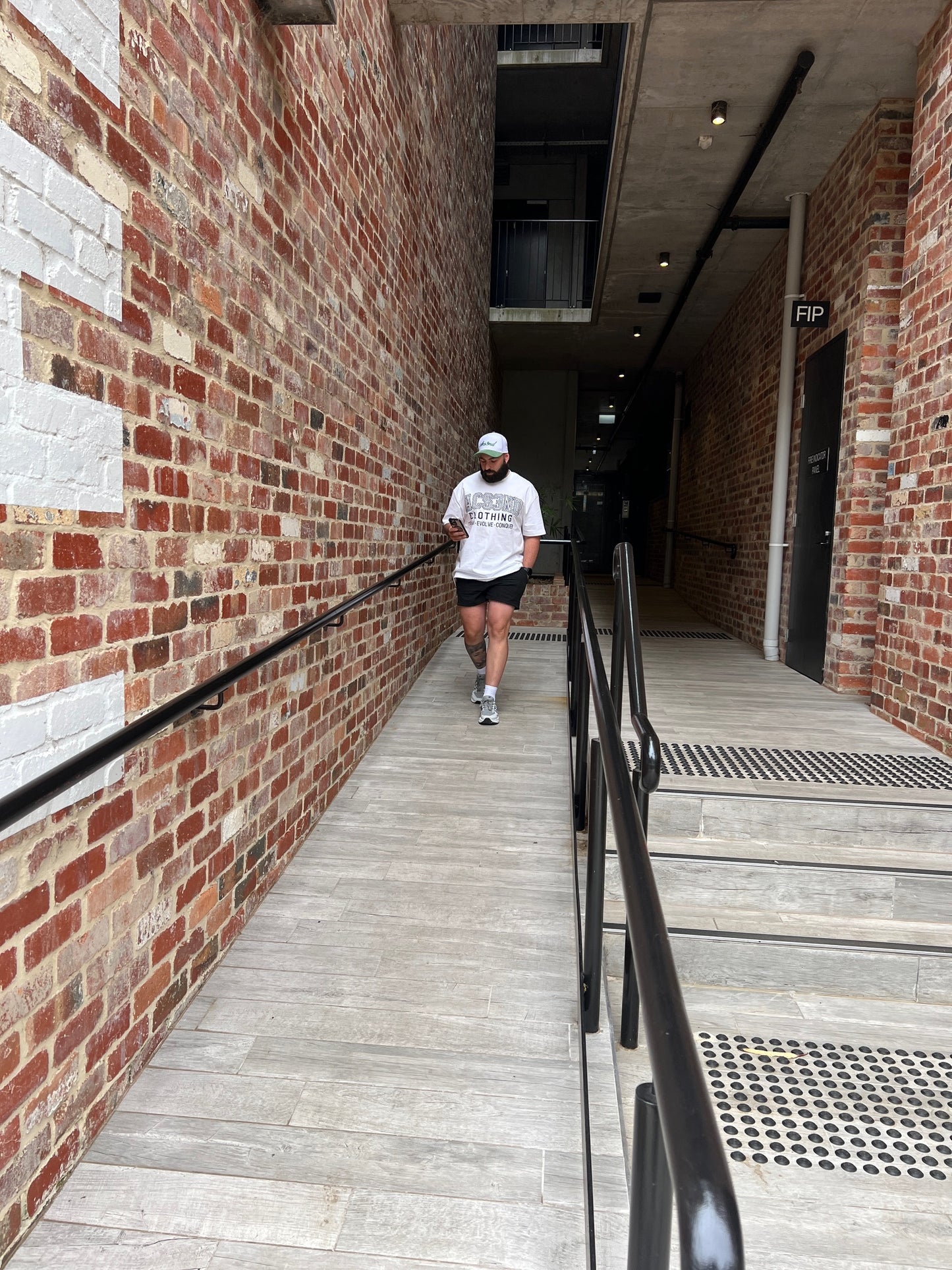 The Core Outline Tee